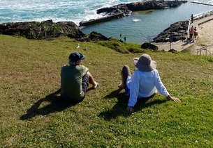 relax